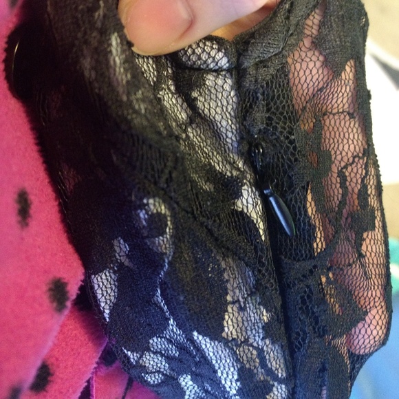 Black and White Lace Hi-Lo Formal Dress - Picture 8 of 8